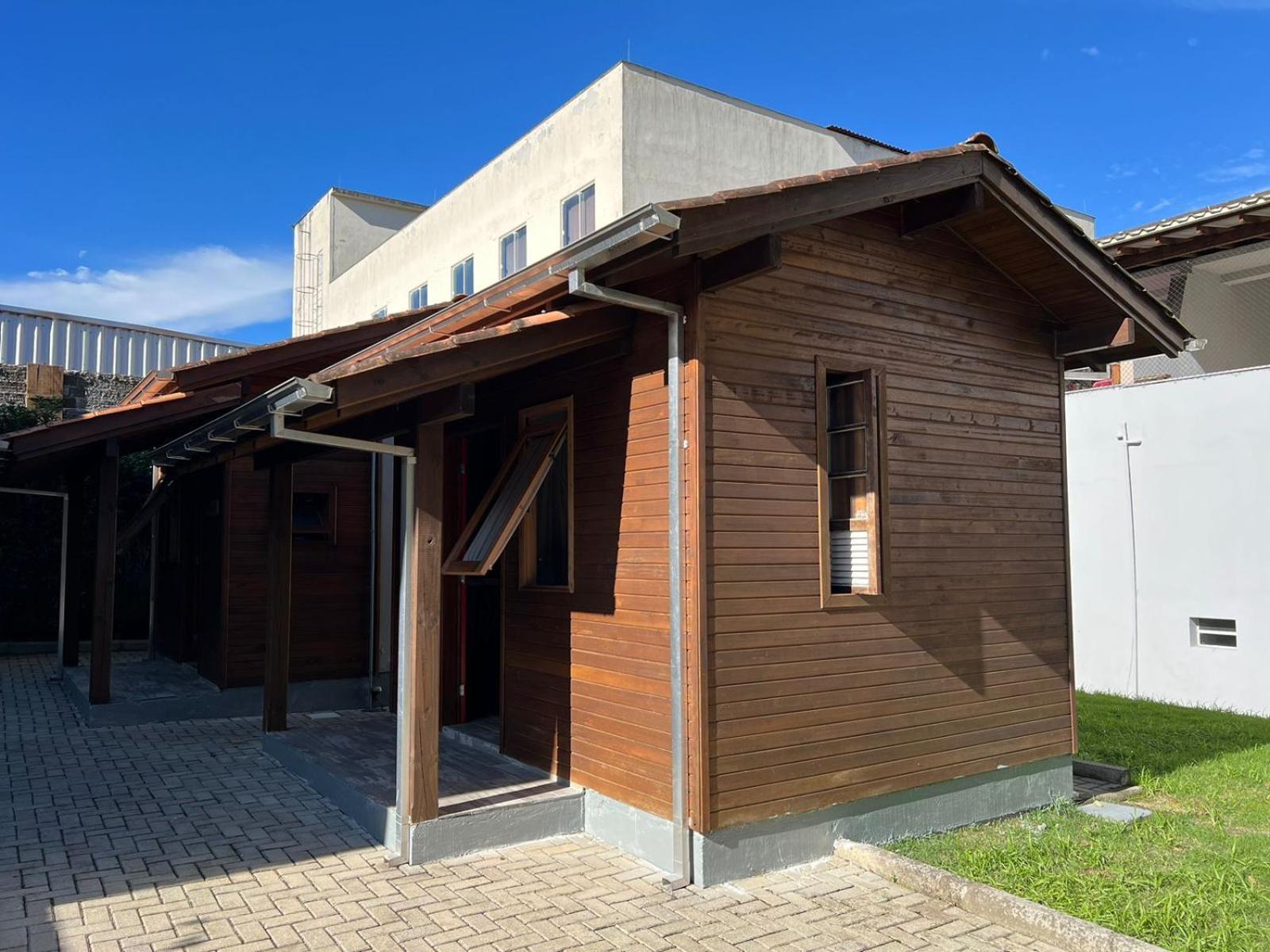 Lodge No Meu Quintal